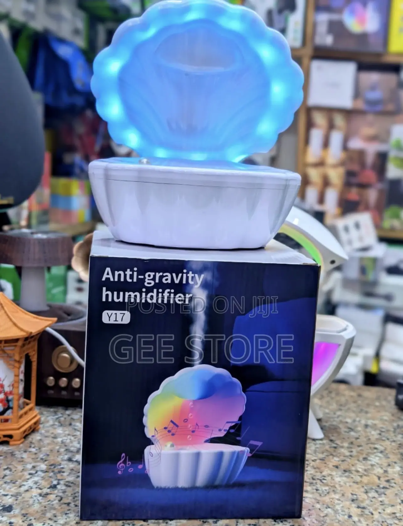 A Seashell-Shaped Anti-Gravity Humidifier