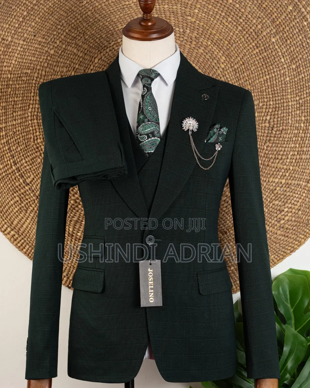 Gentlemen's Signature Suit heavy Cotton Suitthree Pieces