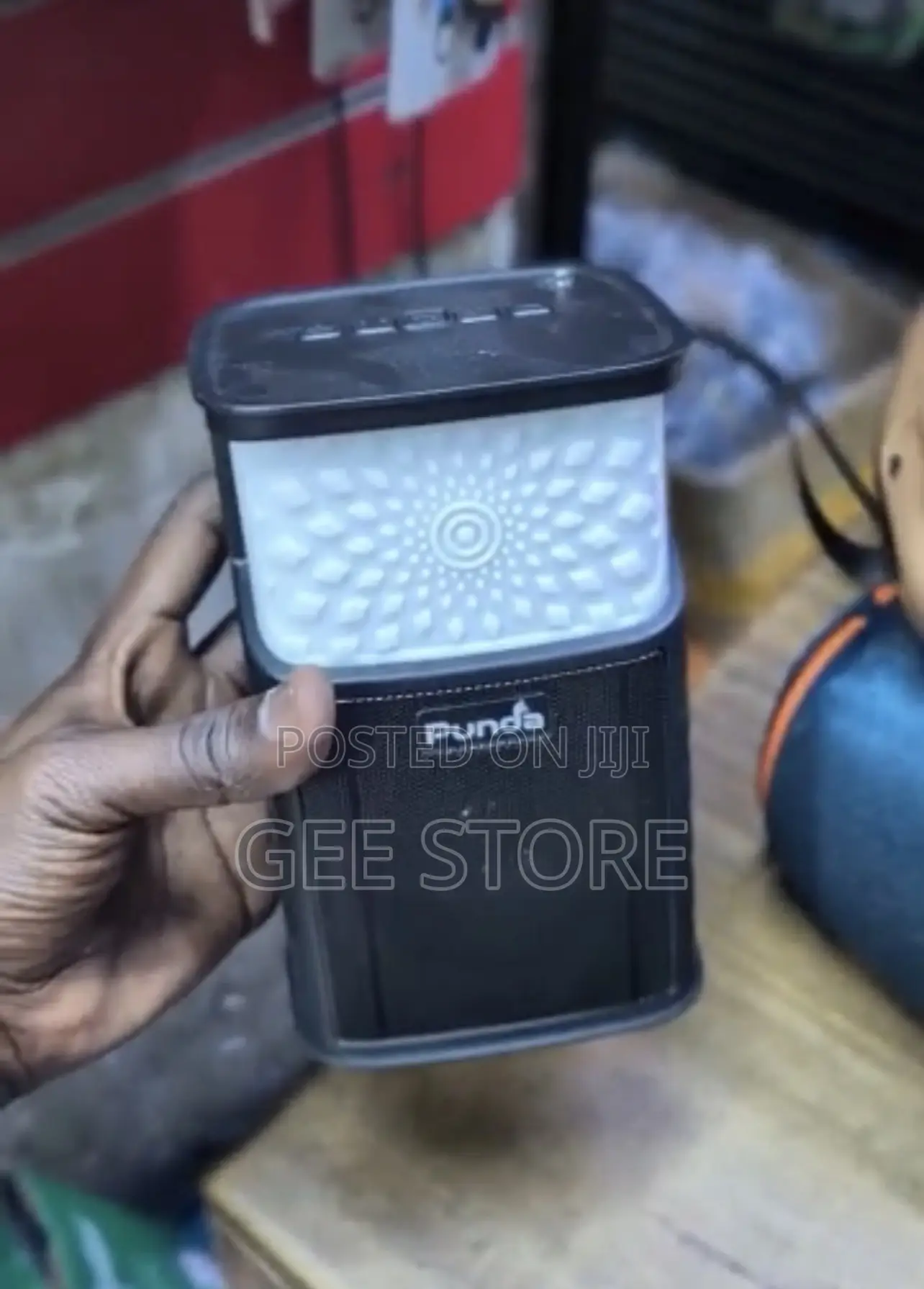 Punda Speaker