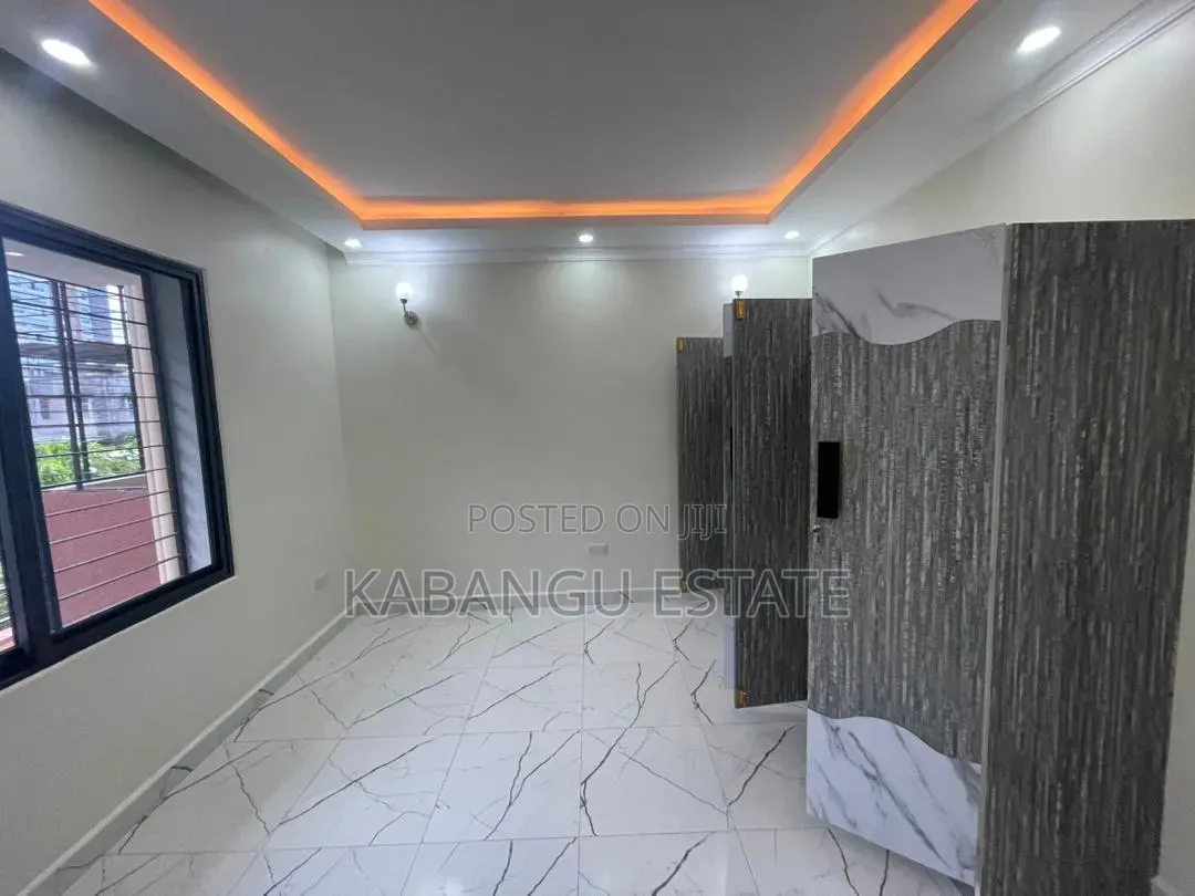 3bdrm Apartment in Upanga for rent