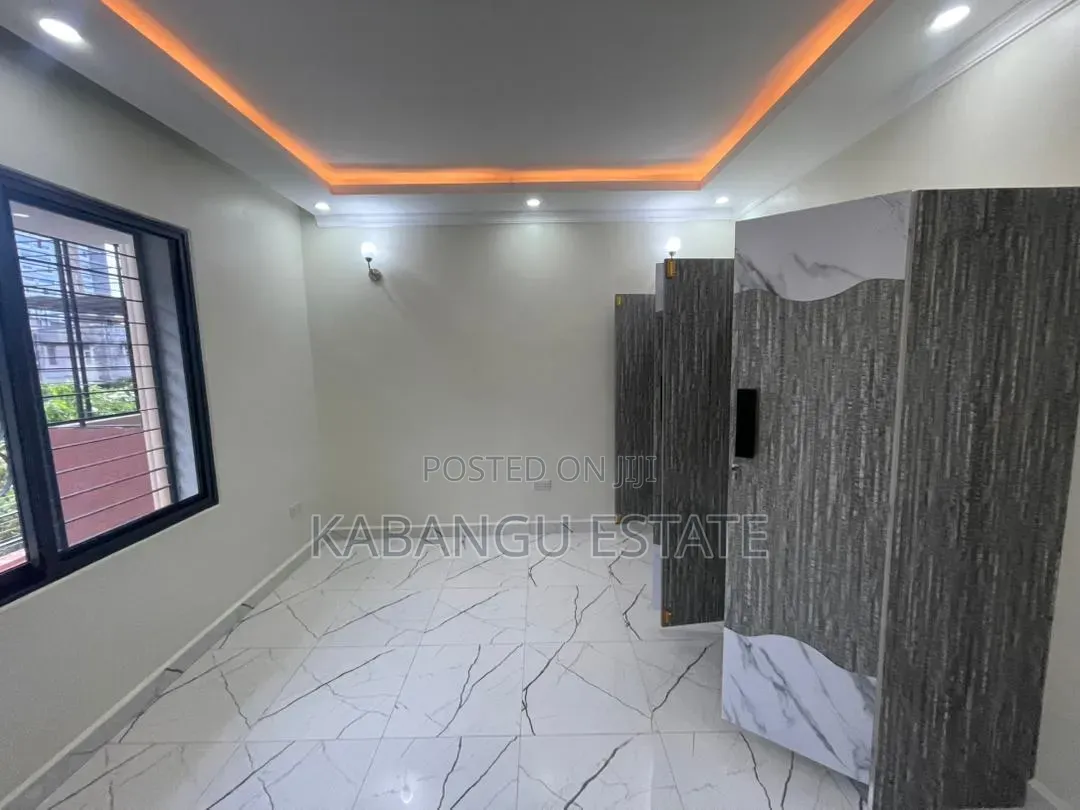 3bdrm Apartment in Upanga for rent