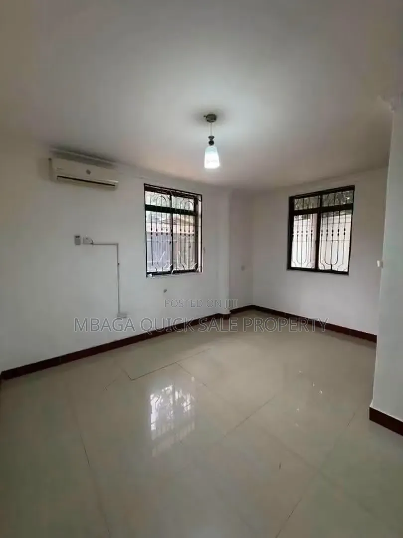 4bdrm House in Masaki for rent