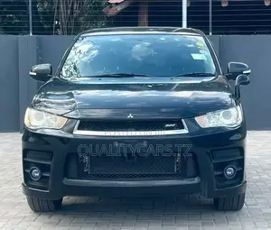 Mitsubishi Outlander 2010 Black