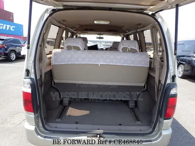 Toyota Grand HiAce 2000 Pearl