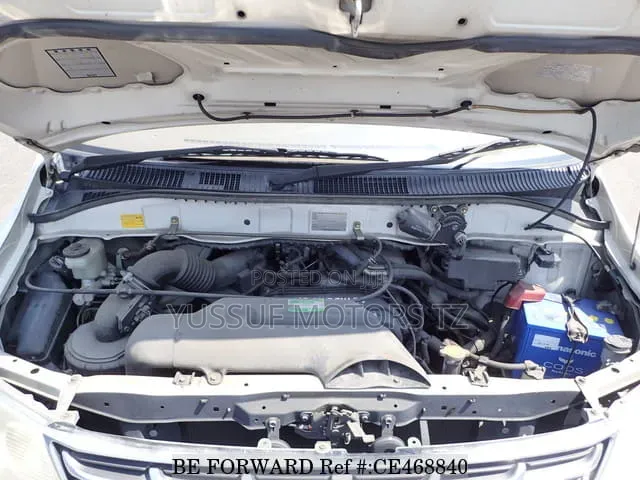 Toyota Grand HiAce 2000 Pearl