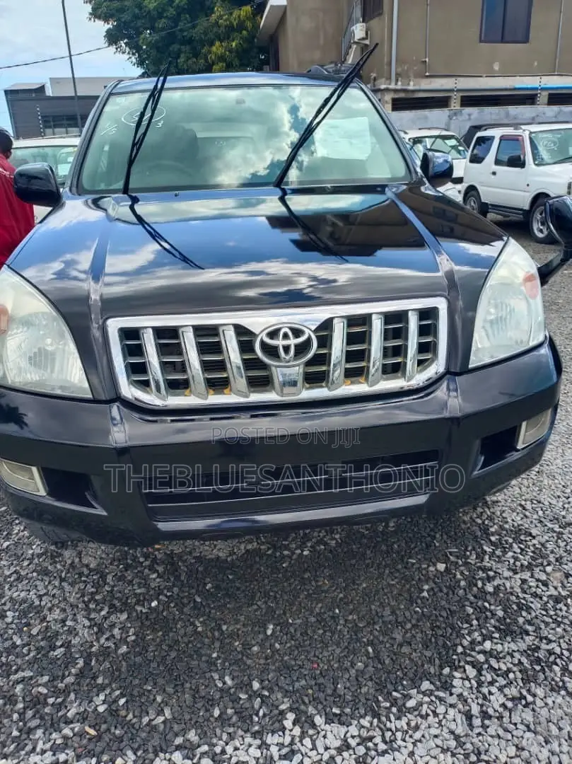 Toyota Land Cruiser Prado 2006 Black