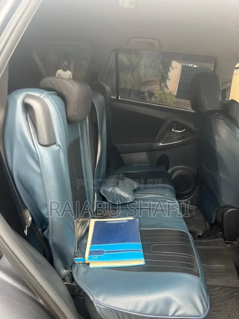 Toyota Vanguard 2009 Gray
