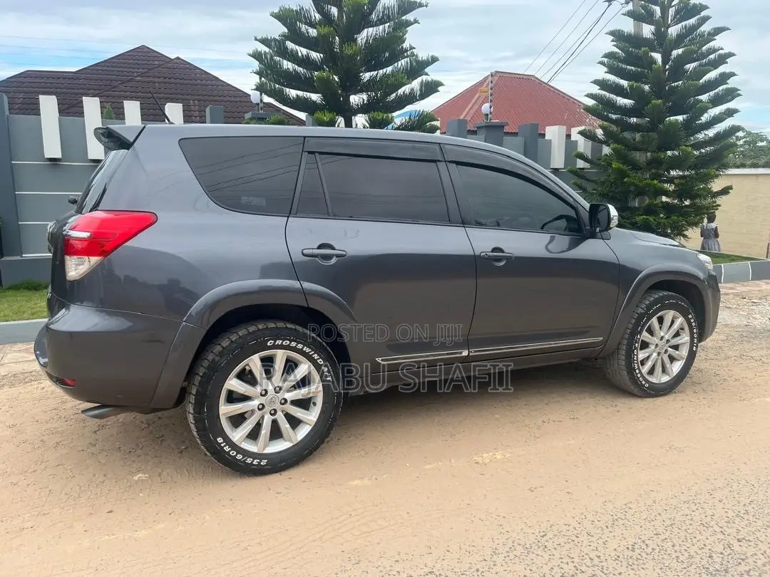 Toyota Vanguard 2009 Gray