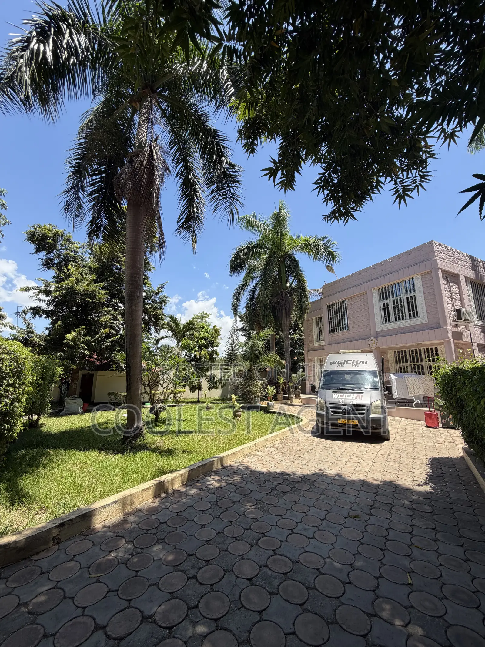 5bdrm Duplex in Coolest Estate, Oyster Bay for rent
