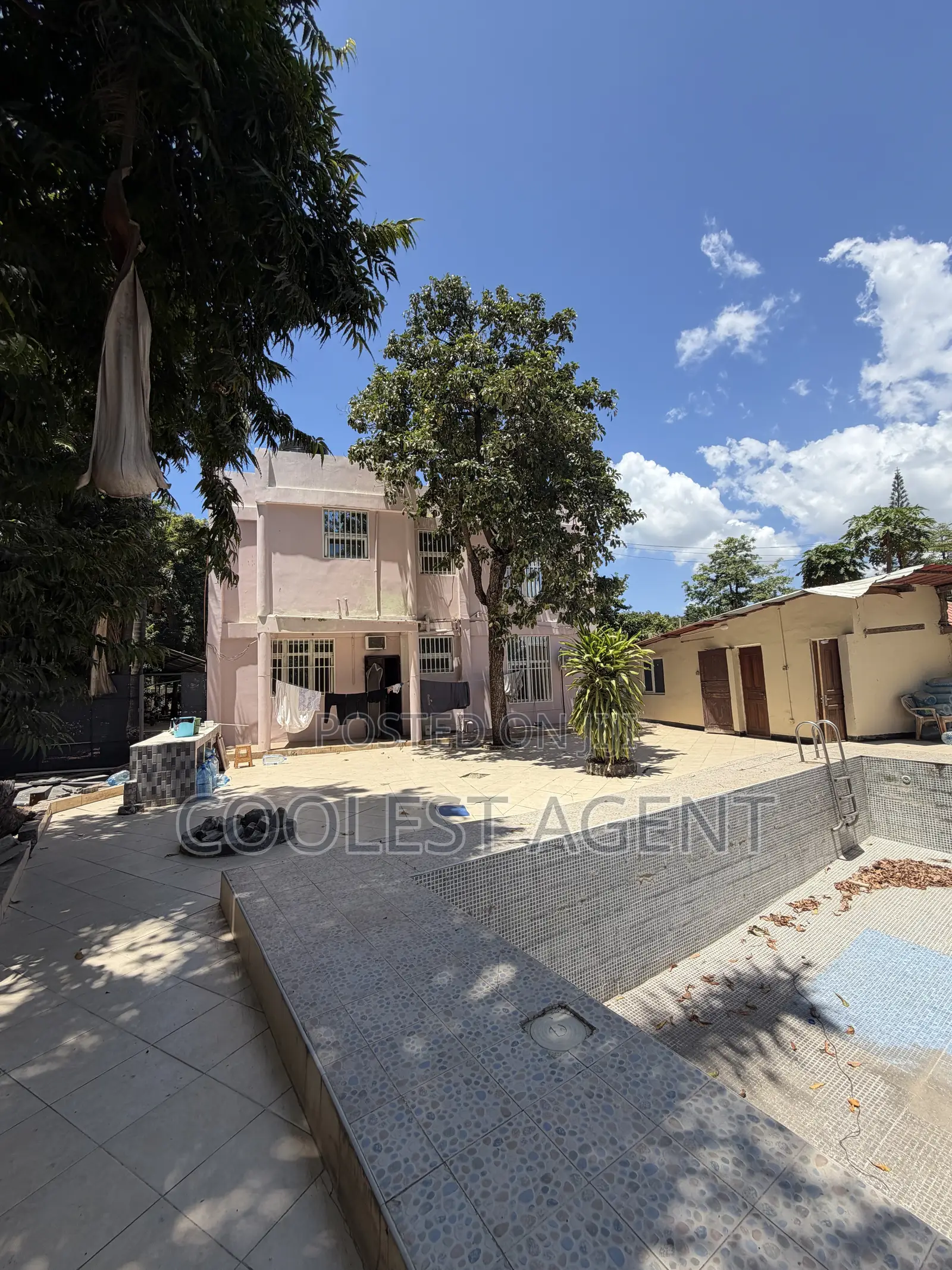 5bdrm Duplex in Coolest Estate, Oyster Bay for rent