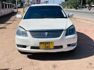 Toyota Premio 2005 White