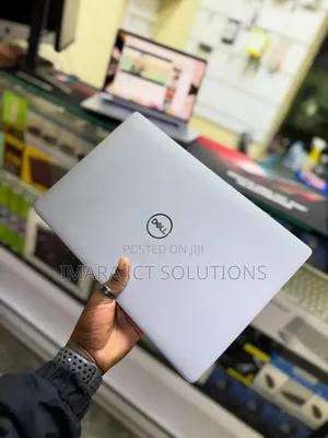 Laptop Dell Latitude 3310 8GB Intel Core i3 SSD 256GB