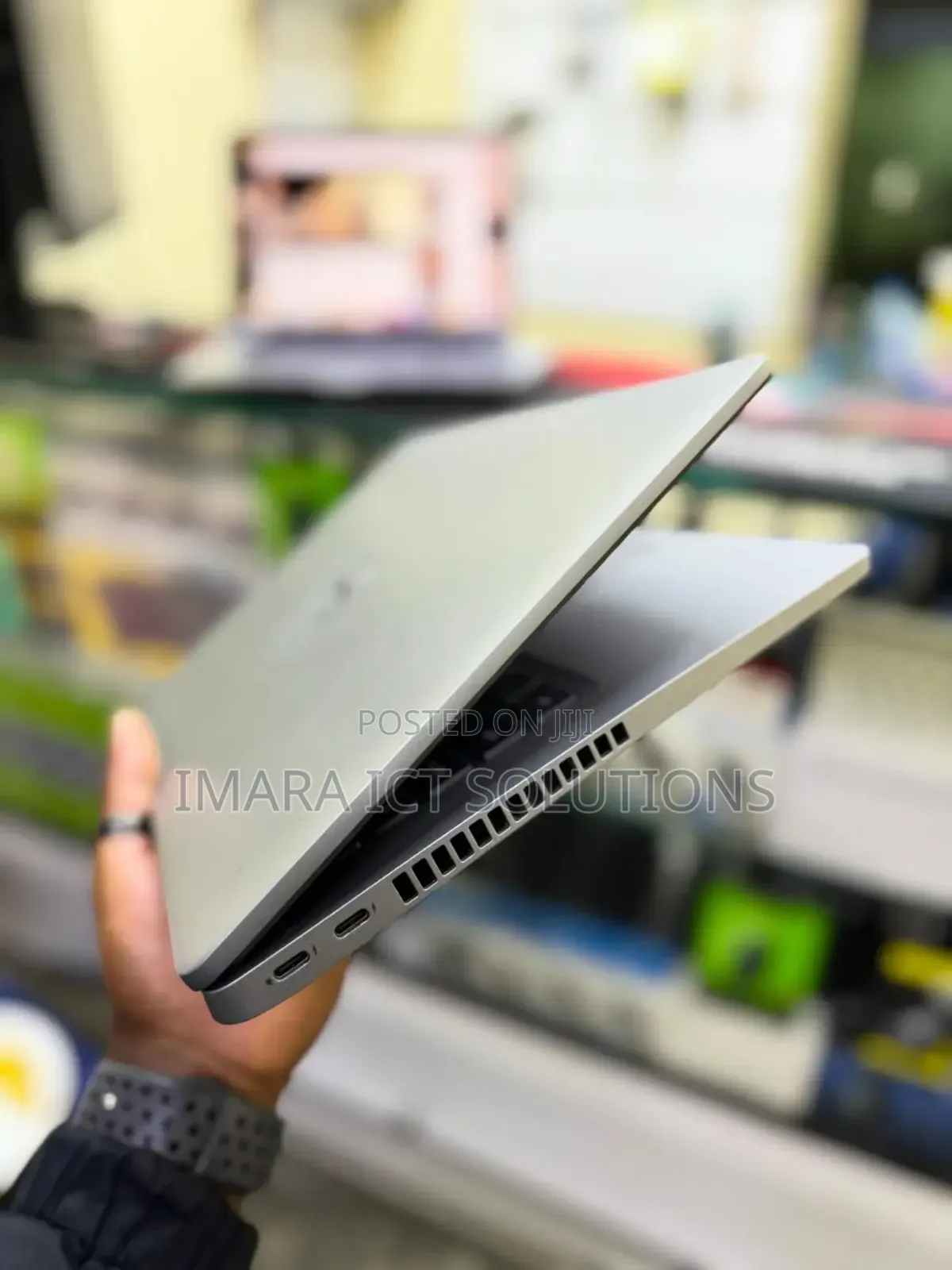 Laptop Dell Latitude 3310 8GB Intel Core i3 SSD 256GB