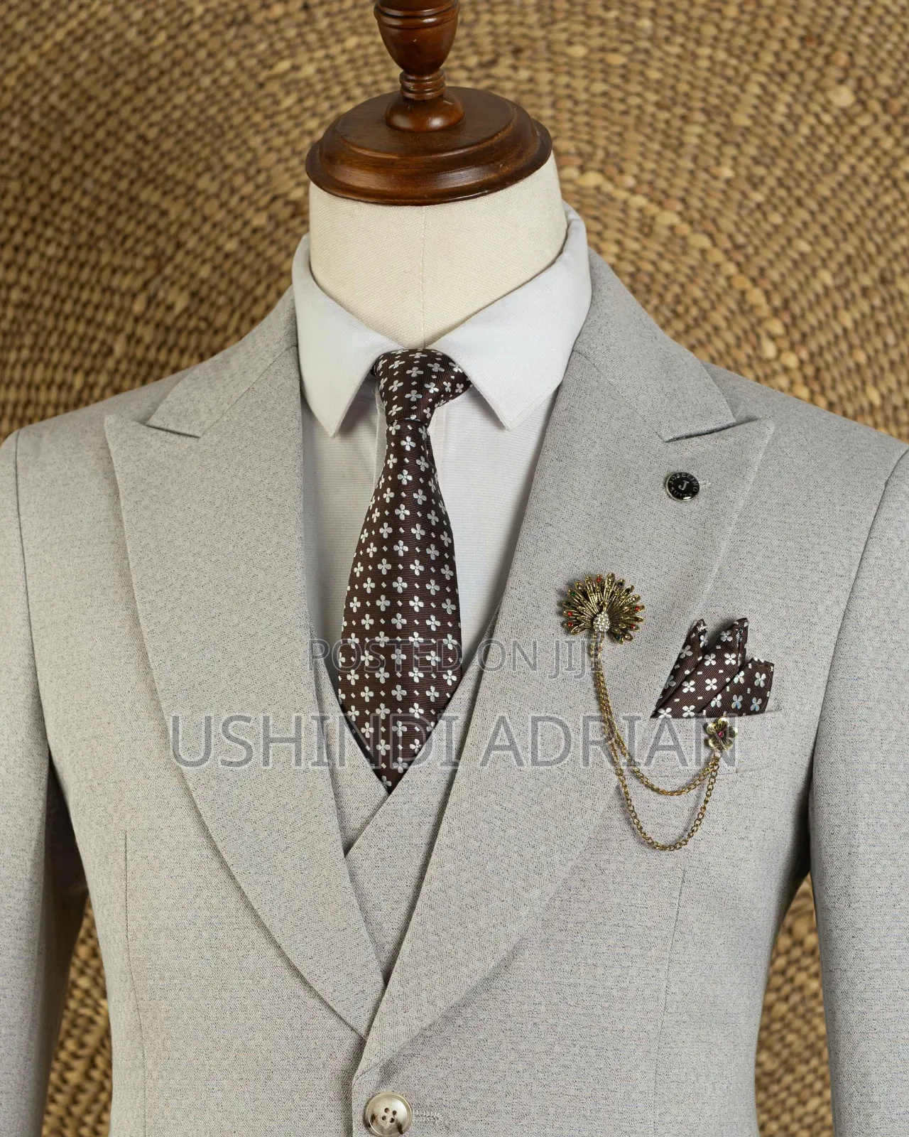 elite Cotton Royale Suitheavy Cotton Suit
three Pieces