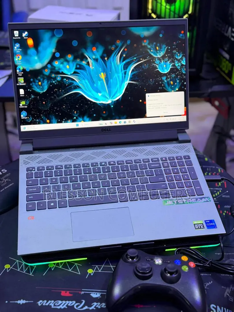 Laptop Dell G15 5520 16GB Intel Core i7 SSD 512GB