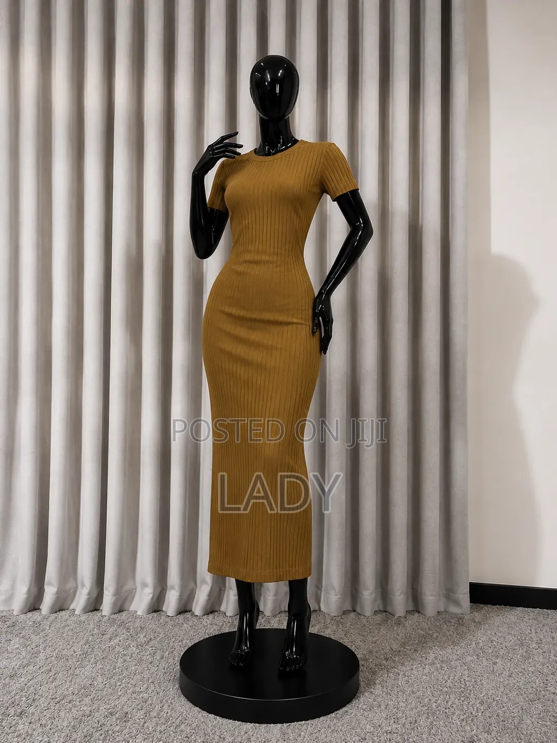 R B Mustard Ribbed Bodycon Mid-Calf Dress – Size M