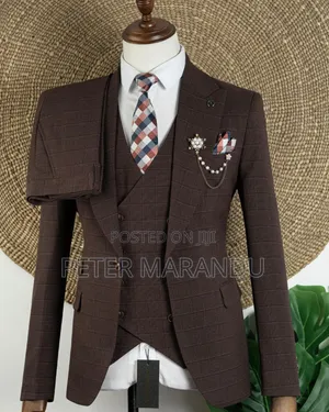 Suti Ya Kifahari Ya Vipande Vitatu (Joselino Luxury Cocoa Brown Suit)