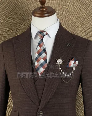 Suti Ya Kifahari Ya Vipande Vitatu (Joselino Luxury Cocoa Brown Suit)
