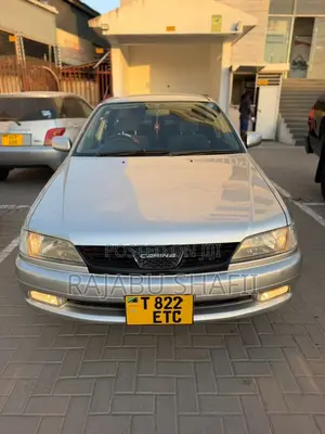 Toyota Carina 1.5 FWD Sedan 2001 Silver