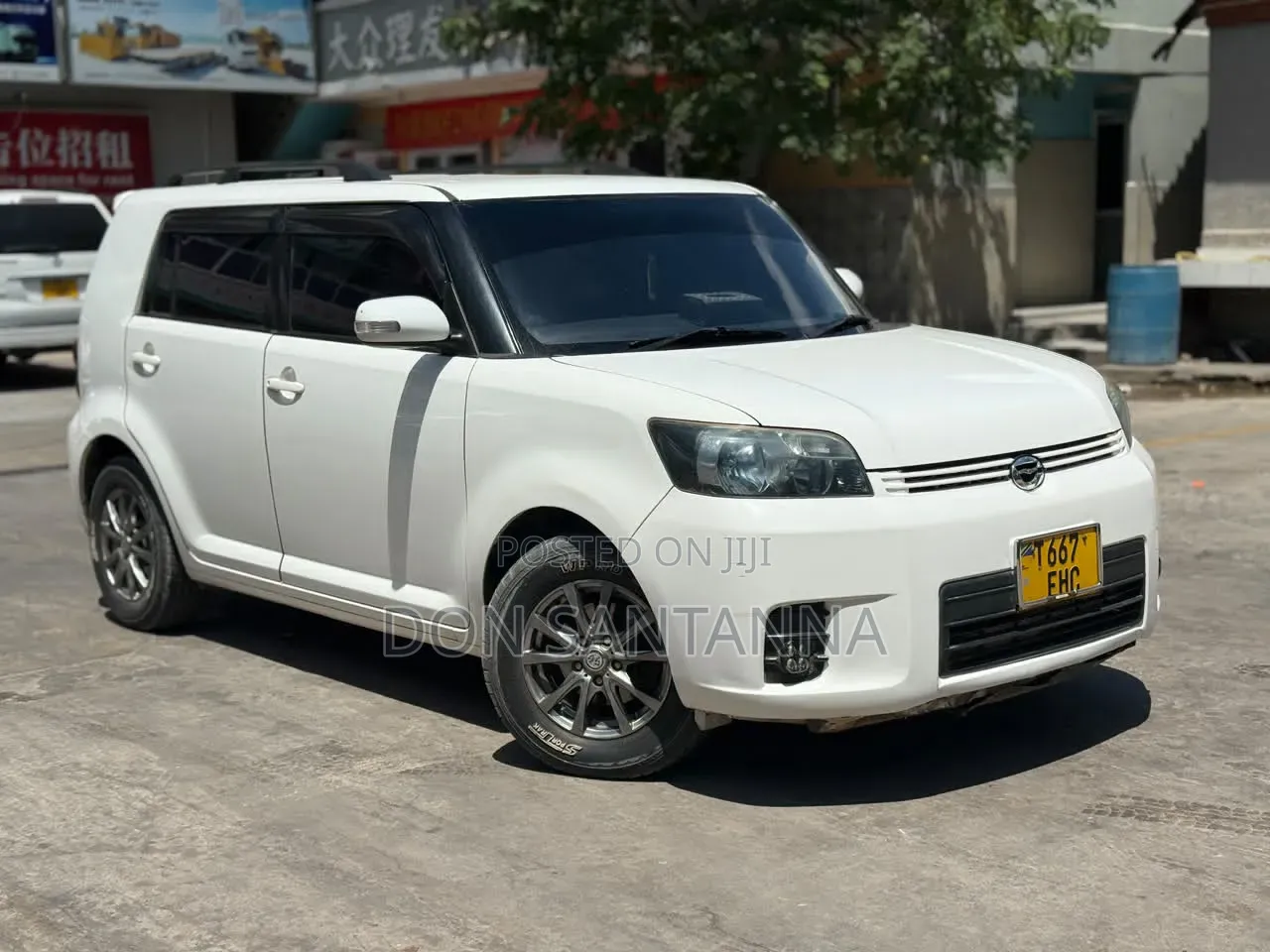 Toyota Corolla Rumion 2011 White