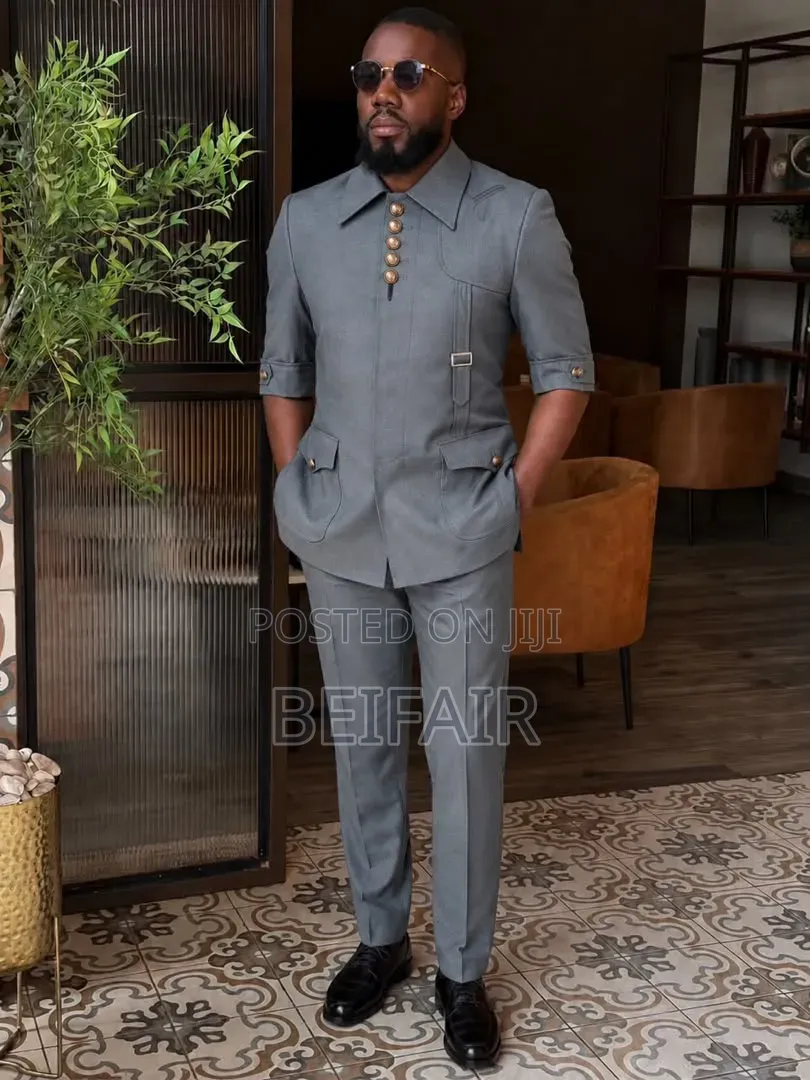 Grey Short Sleeves Kaunda