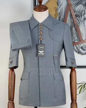Grey Short Sleeves Kaunda