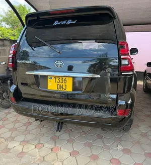 Toyota Land Cruiser Prado 2005 Black