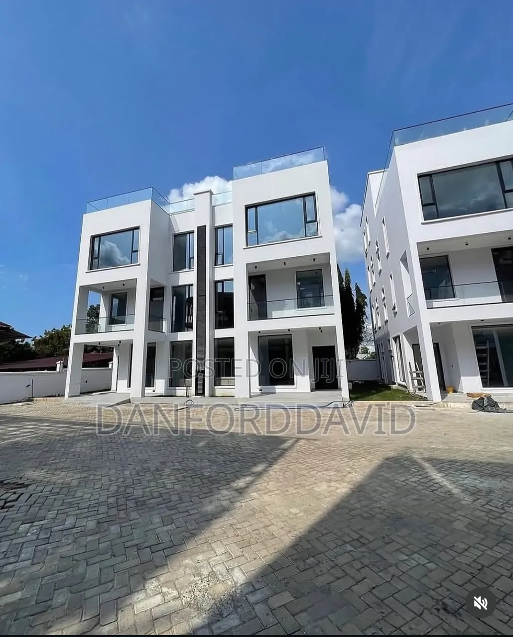 Furnished 5bdrm House in Kahwa Real Estate, Masaki for rent