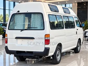 Toyota HiAce 2001 White