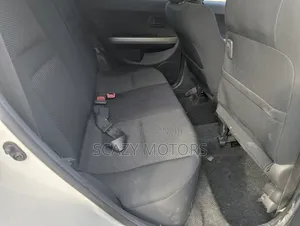 Toyota IST 2004 White