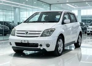 Toyota IST 2004 White