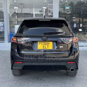Toyota Harrier 2.0 2014 Black