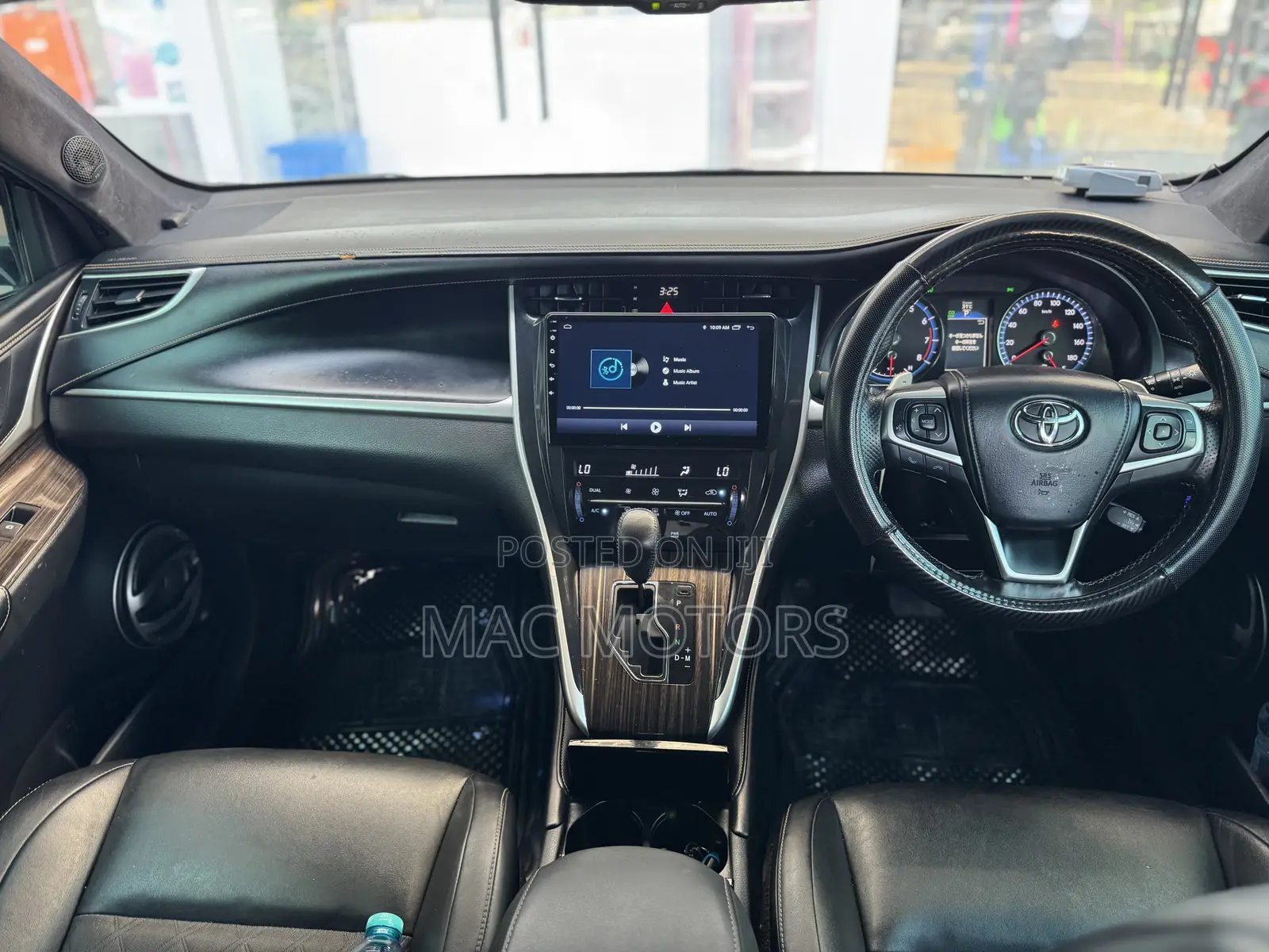 Toyota Harrier 2.0 2014 Black