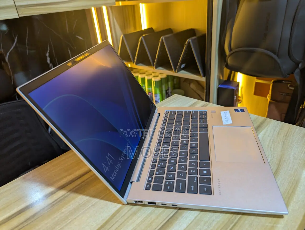 Laptop HP EliteBook 840 G10 16GB Intel Core i7 SSD 512GB