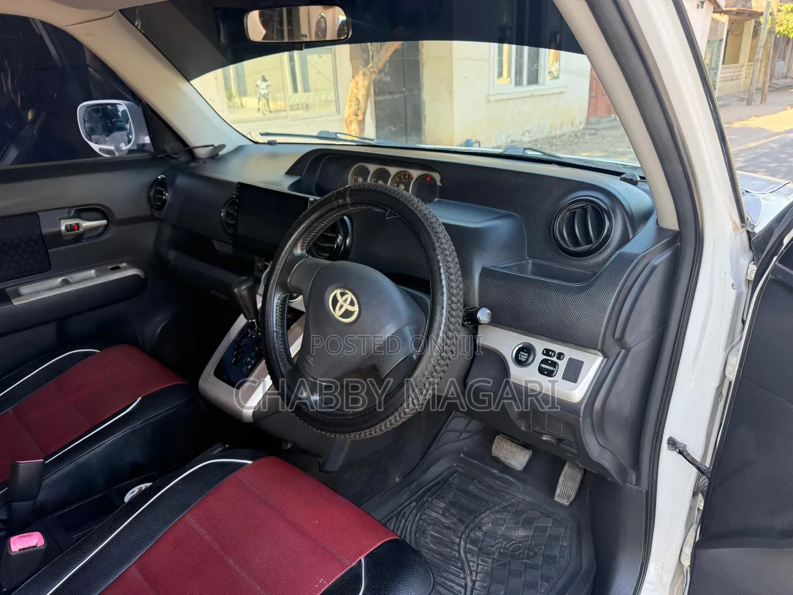 Toyota Corolla Rumion Hatchback 1.5 FWD 2007 White