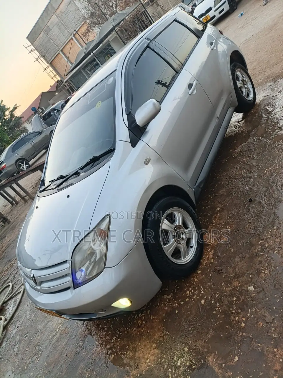 Toyota IST 2003 Silver