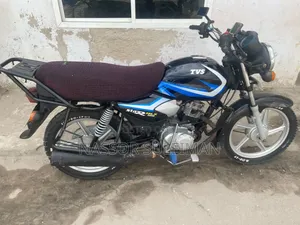 TVS HLX 125 2025 Black