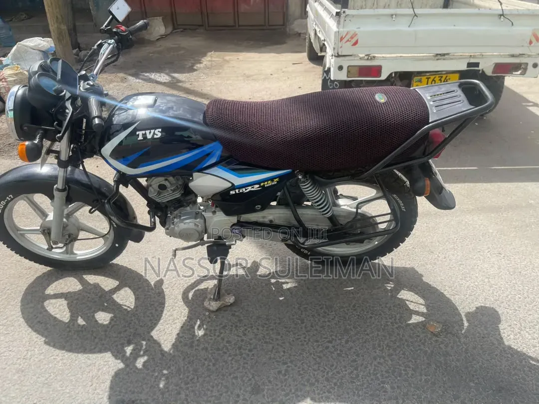 TVS HLX 125 2025 Black