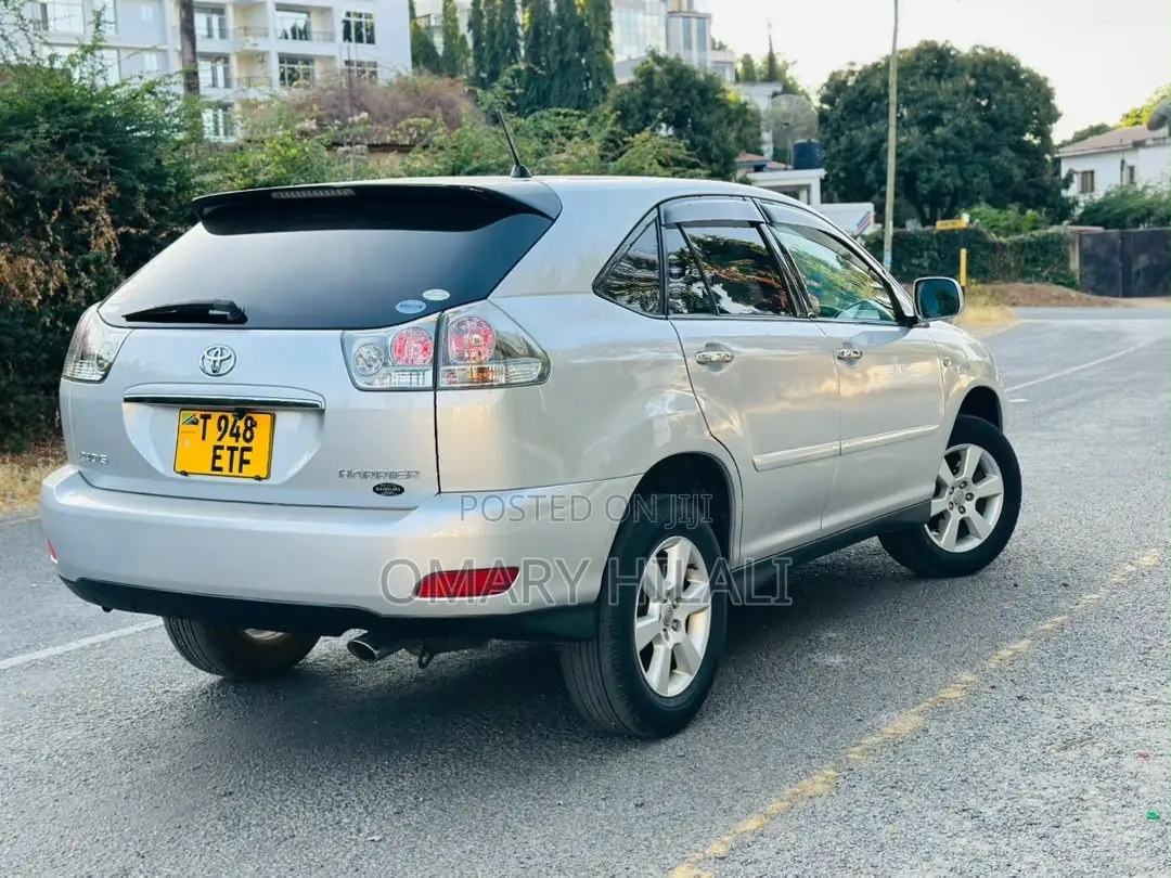 Toyota Harrier 2008 Silver