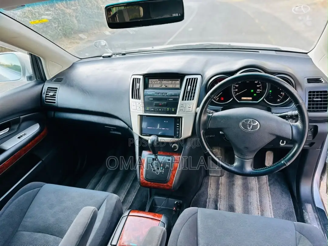 Toyota Harrier 2008 Silver