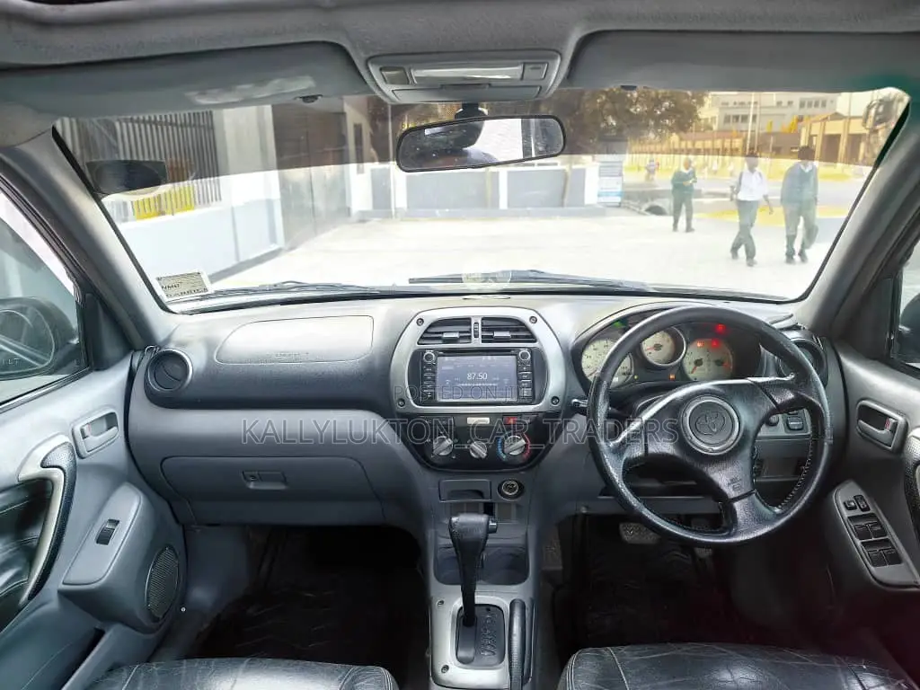 Toyota RAV4 2008 Green