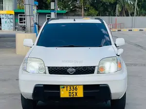 Nissan X-Trail 2005 White