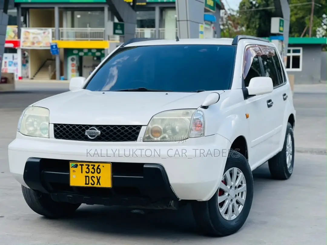 Nissan X-Trail 2005 White