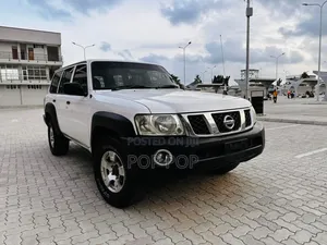 Nissan Patrol 3.0 TD GL 2008 White