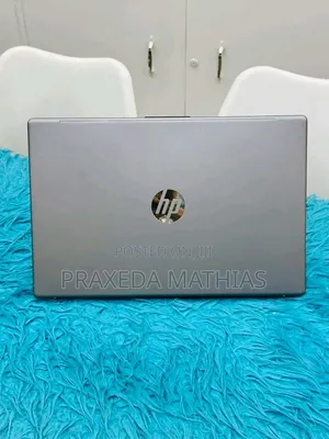 Laptop HP 250 G10 16GB Intel Core i7 SSD 512GB