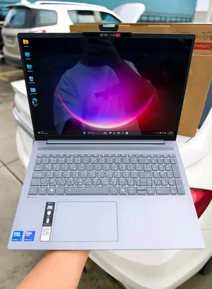 Lenovo IdeaPad 5 Slim 13th Gen i7 16GB Intel Core Ultra 5 SSD 512GB