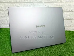 Lenovo IdeaPad 5 Slim 13th Gen i7 16GB Intel Core Ultra 5 SSD 512GB