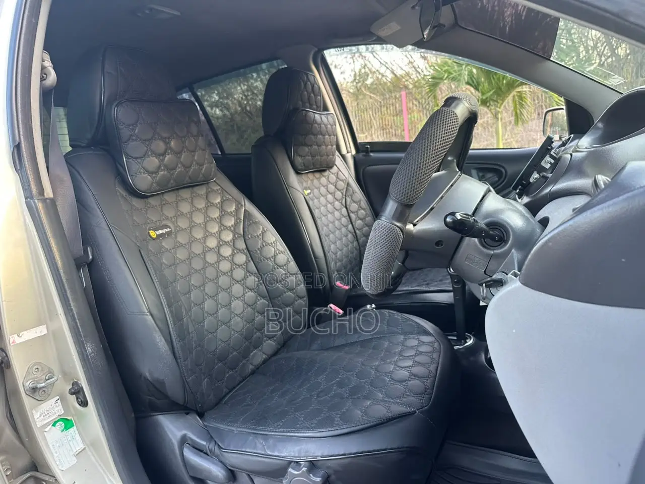 Toyota Vitz 2002 Gold