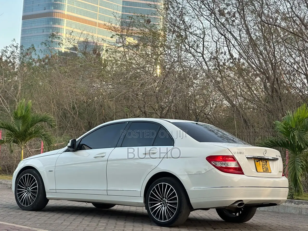 Mercedes-Benz C-Class 2009 White