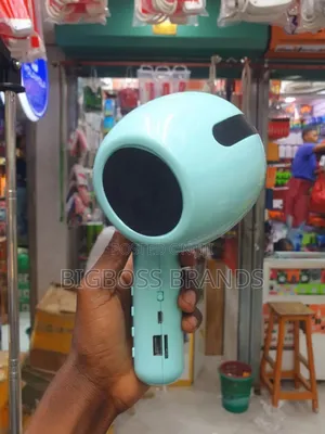 Earbud Design Rechargeable Bluetooth Speaker